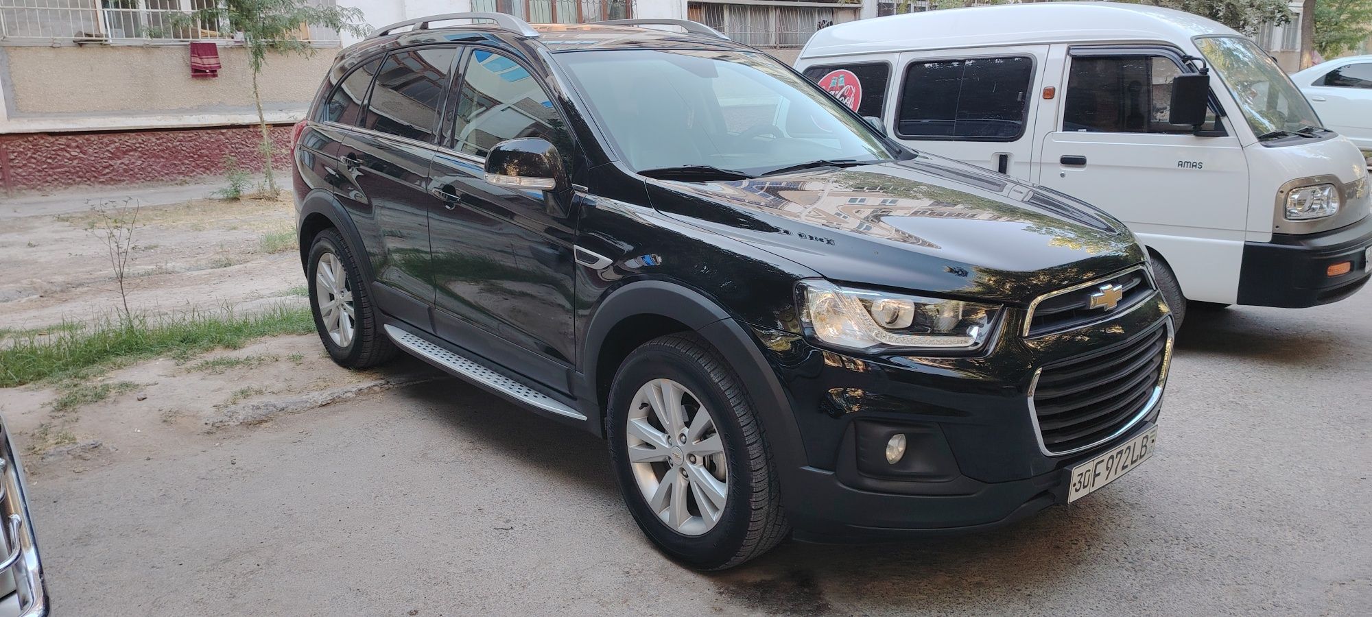 Captiva 4 ideal holatda 2017 ga 2018 2,4 li mator full komplekt.