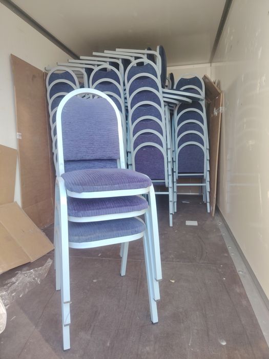 Метални стифиращи столове А142