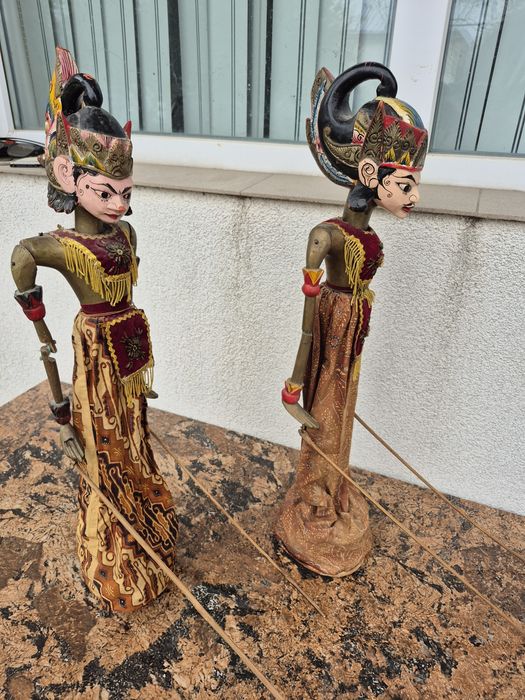 Vând Statueta made in Indonezia 63 cm inaltime