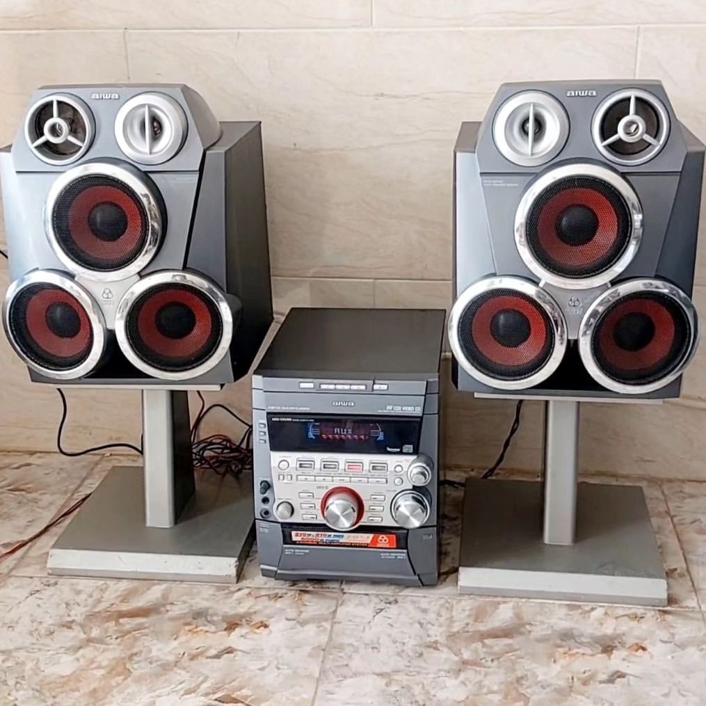 Музыкальный Центр Aiwa 3800Watt Японский