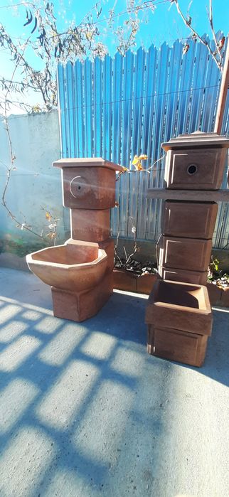 Vând fântanita de gradina / curte / cismea