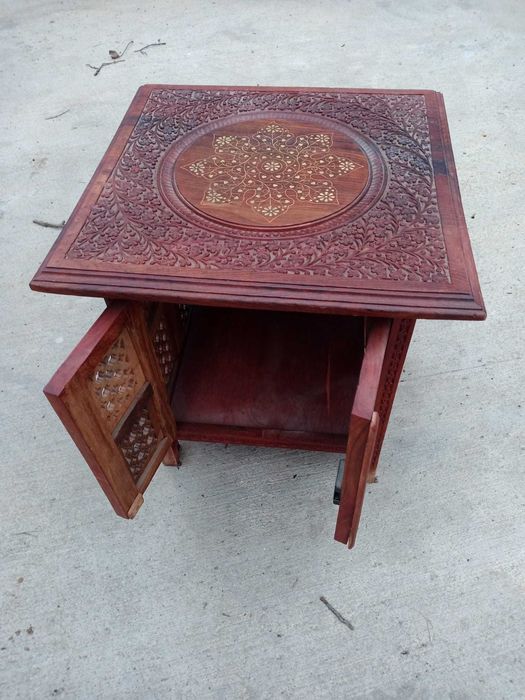 masuta orientala de cafea