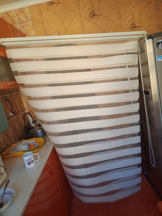 Жалюзи почти новые