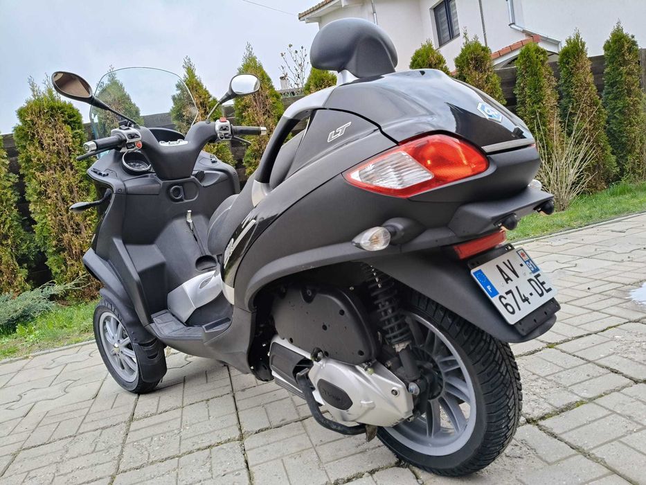 Piagio MP3 300 cc