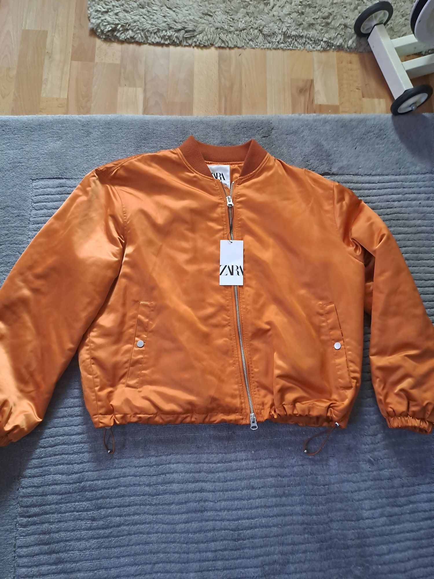 Geaca Zara bomber satinata model Dsquared,L 42