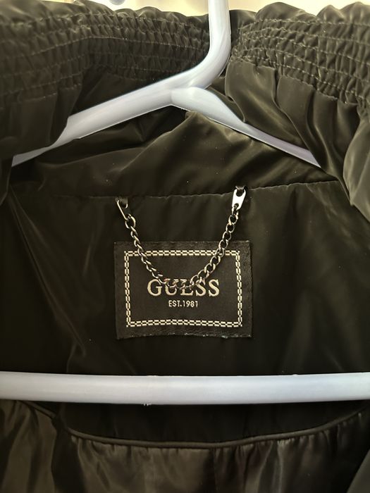 Яке с гъши пух зимно Guess
