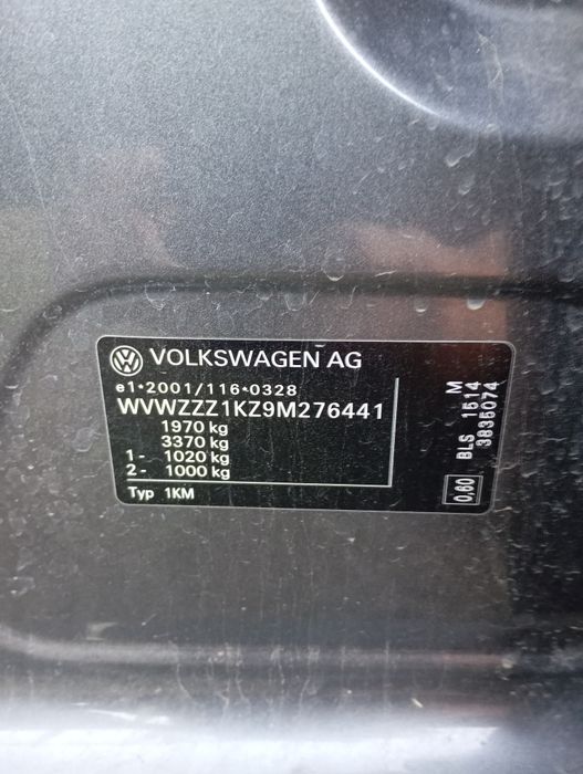 Фолксваген Голф 5 комби 1.9 тди BLS 2008год