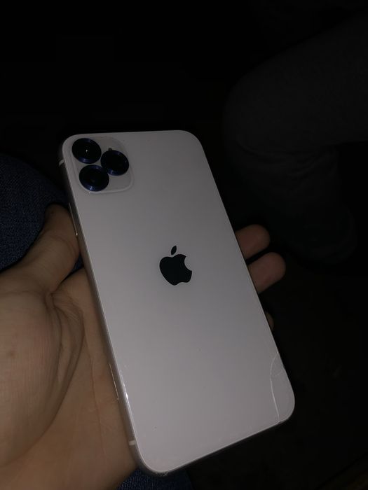 Iphone 11 ozi bita kamere qoylgam dlya krasati optashisla holasela …..
