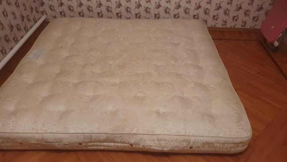 матрасы простой и фирменный с пружинно ватной основой VI SPRING.