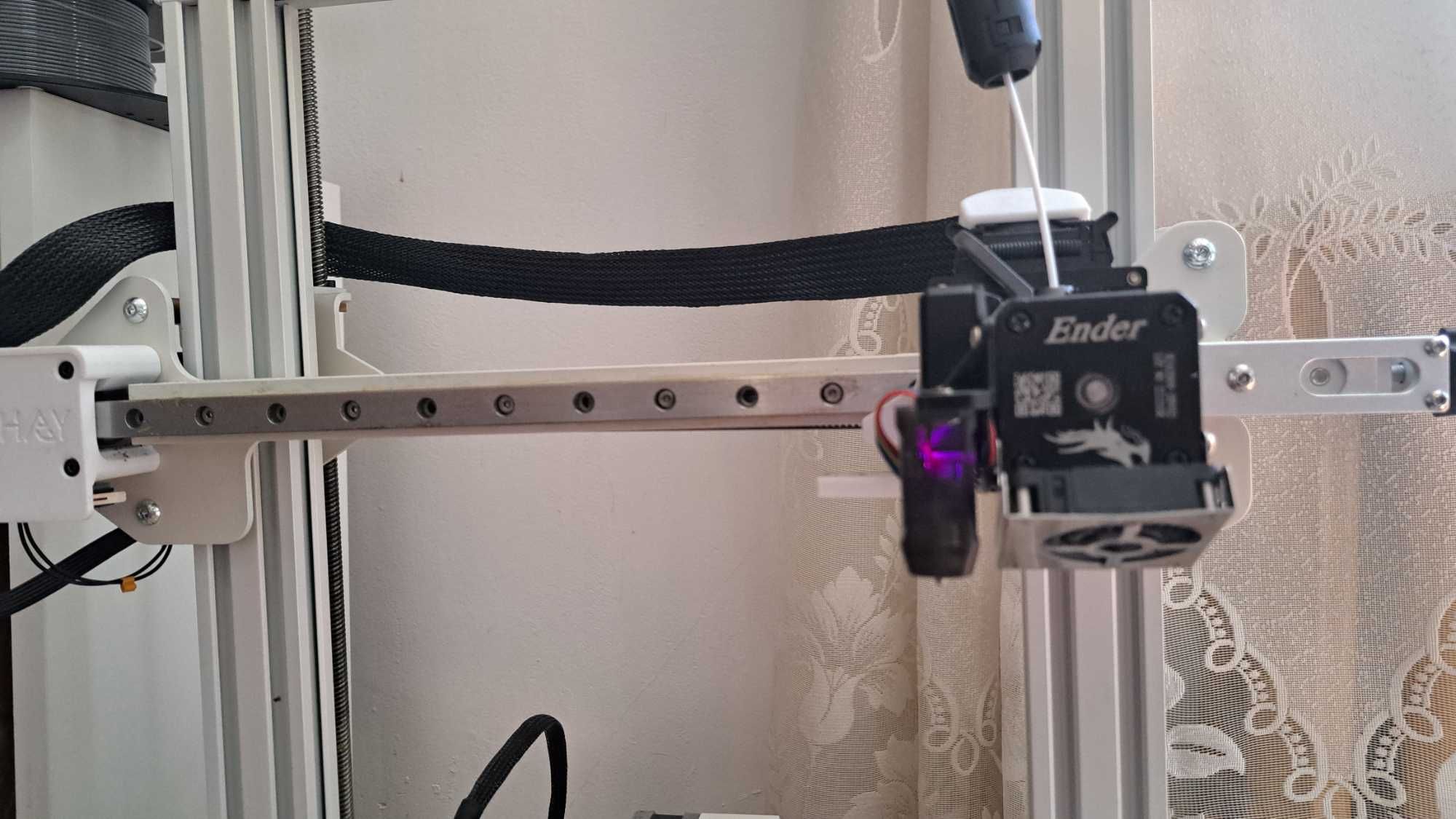 3d принтер (ender 3v2+ъпгрейди)