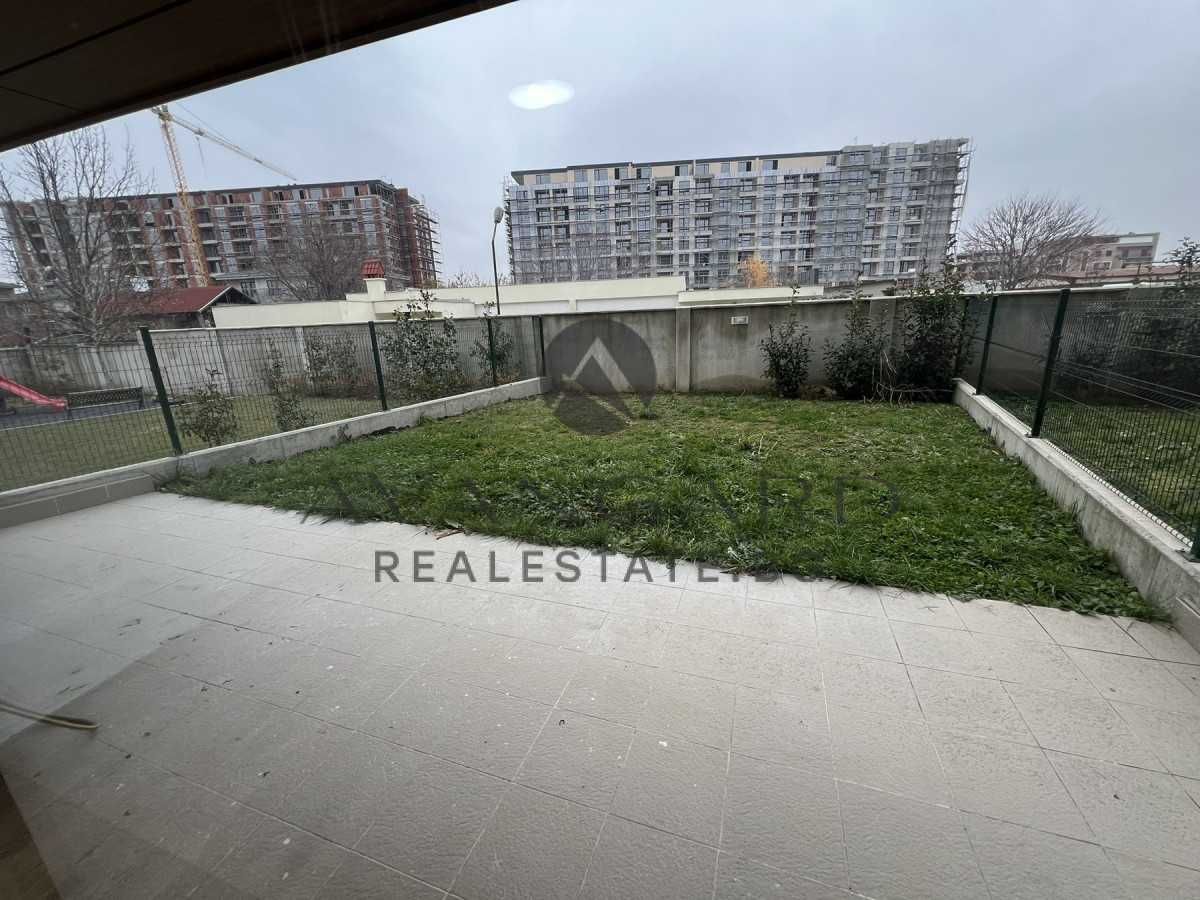 Продава се Четиристаен апартамент в Пловдив, Христо Смирненски - 313 кв.м за 814 €/кв.м - Снимка #6