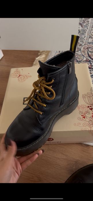 зимняя обувь женская