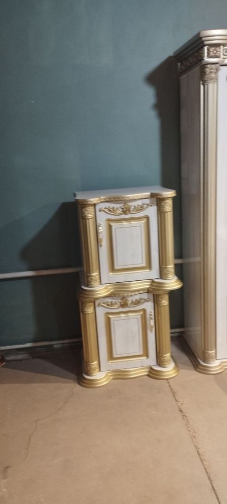 Mebel spalniy komplekt