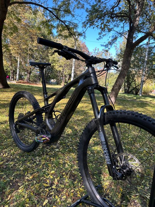 Карбоново електрическо колело Specialized Turbo Levo