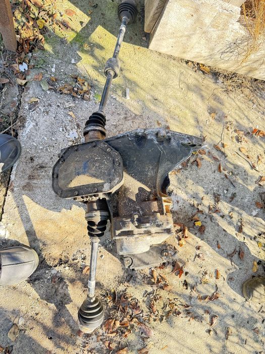 Vand cutie de videze opel corsa d 1.2 benzina