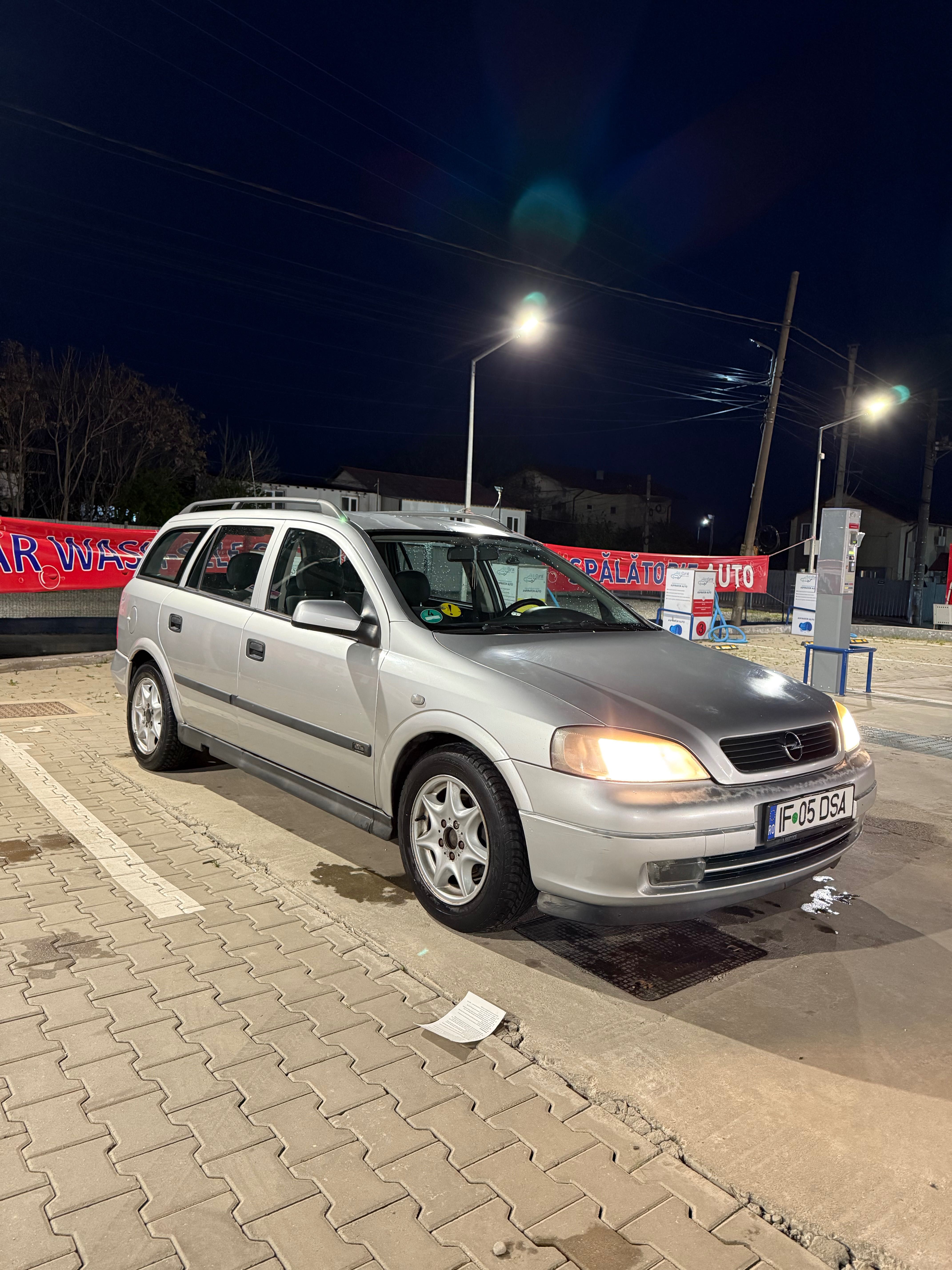 Opel Astra 2001 1.8 bezin