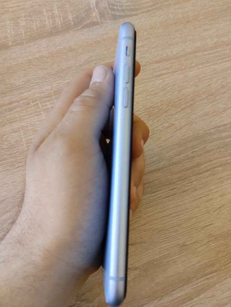 iPhone XR 128 xotira