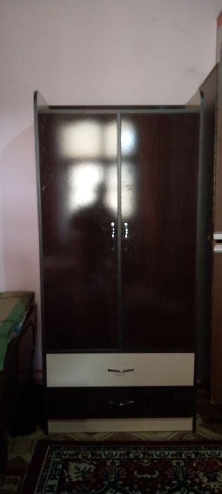 Bolalar  kravati shkafi