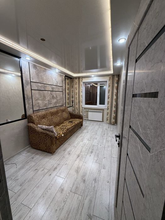 Продам 2 комн кв: 28 квартал, 2 этаж