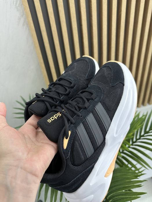 Маратонки Adidas