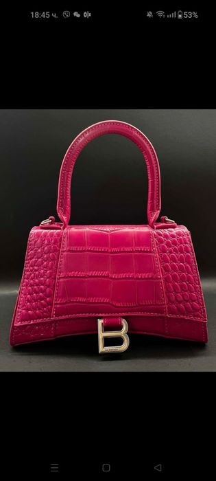 Уникални модели чанти Balenciaga