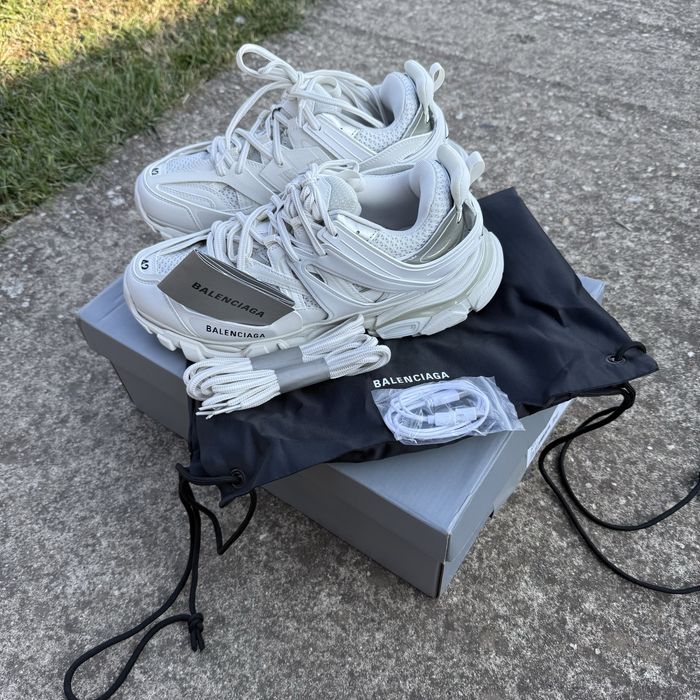 Balenciaga Track White Led