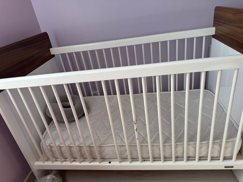 Манеж детский в отличном состоянии