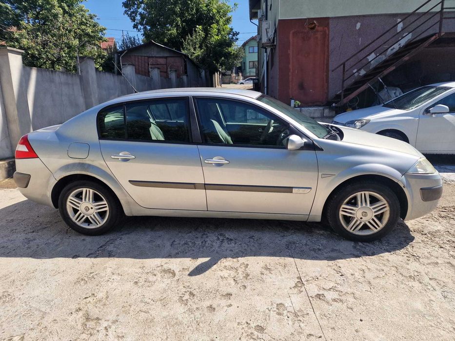 Renault Megane Limuzina