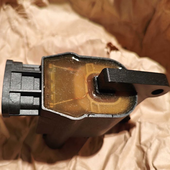 Запалителна бобина NGK 48280 за автомобили Тойота