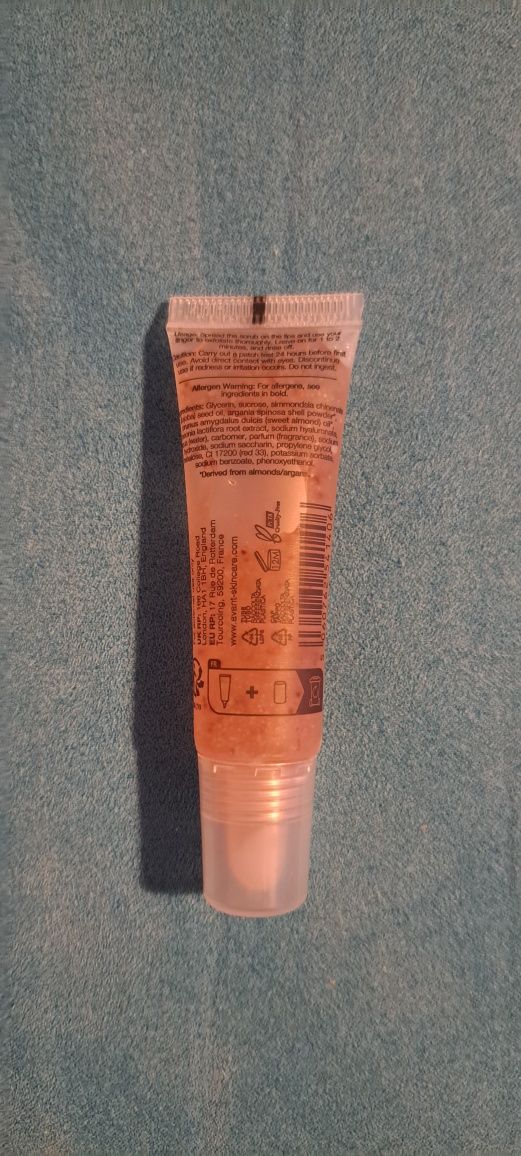 Захарен скраб за кафифени устни, Avant Skincare