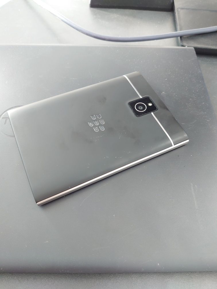Blackberry Passport Android 11 128GB