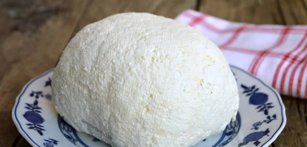 Brânză oaie , vacă