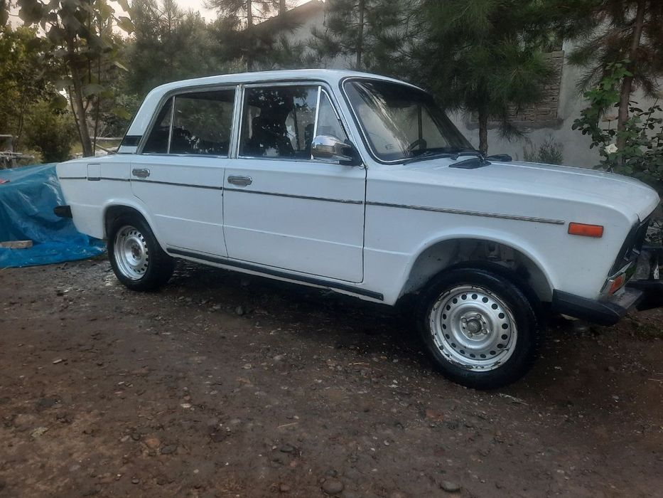 Vaz 2106 sotiladi srochnii
