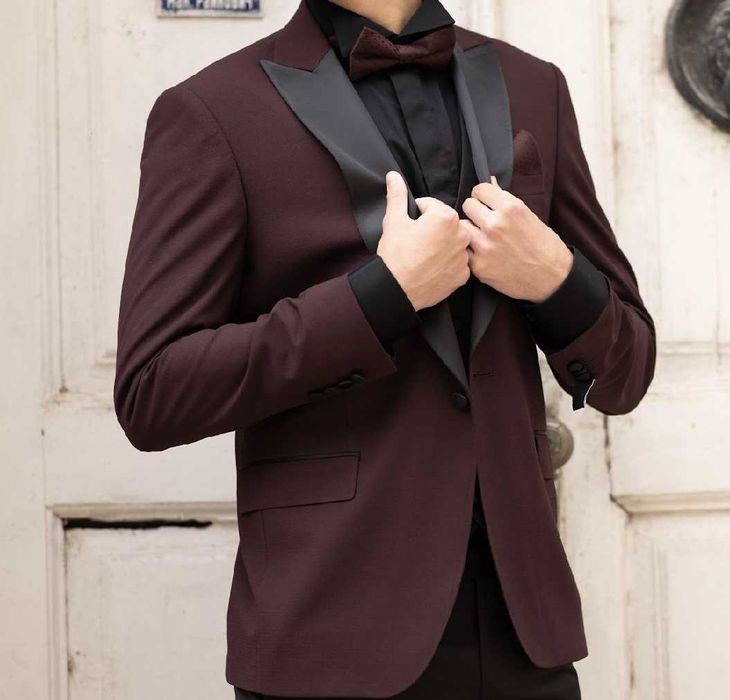 Сако на марката Теодор