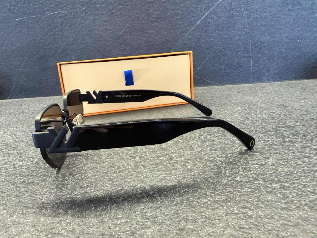 Продавам слънчеви очила Louis Vuitton  LV Cartier, Burberry  Miu Miu