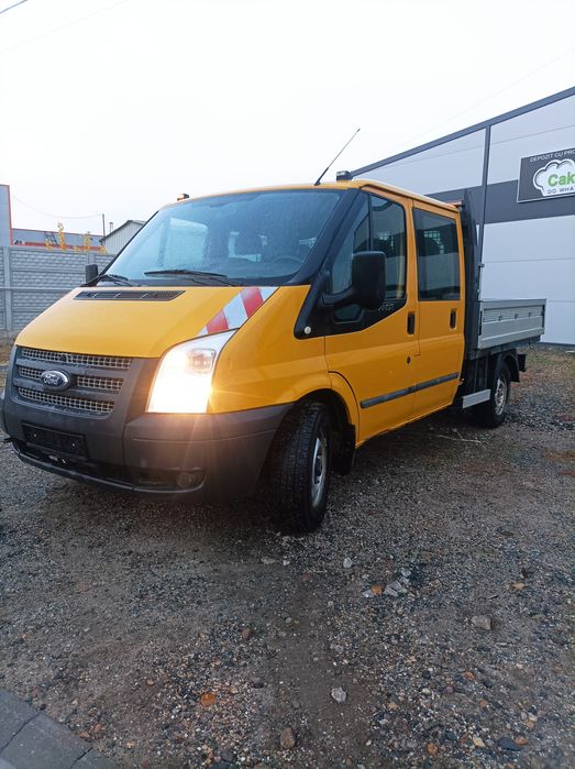 Ford Transit cabină dublă an 2013 2,2cc