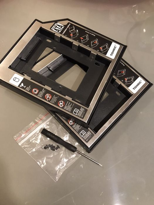 1 Adaptor Caddy rack HDD/SSD Laptop DVD 12,7 mm SATA 2/3
