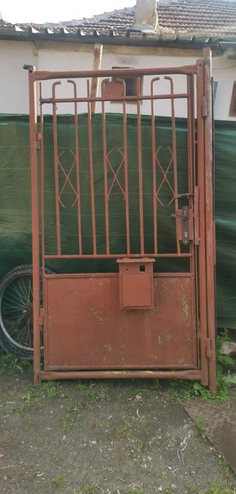 Железна врата порта