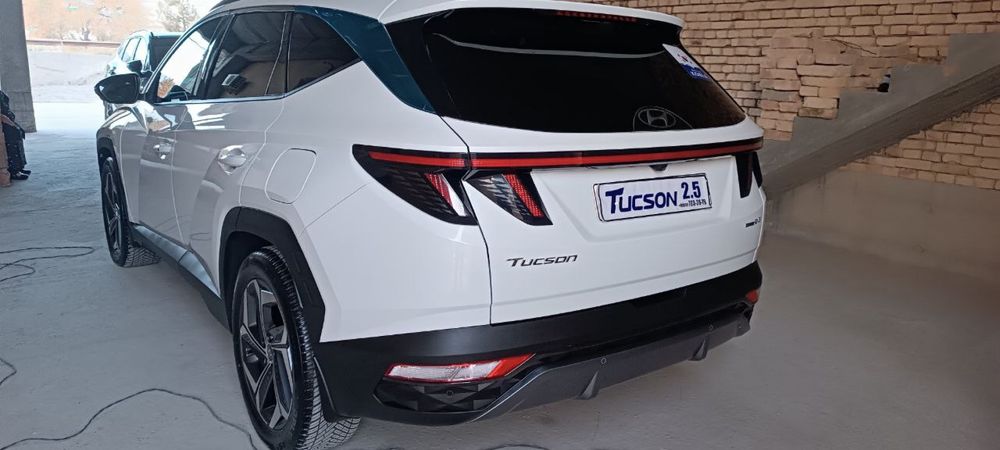 Hyundai Tucson 2,5 атмосферный мотор бартер или срочно продается