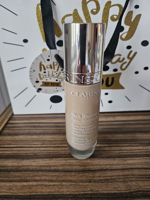 CLARINS Skin Illusion Full Coverage Фон дьо тен флуид