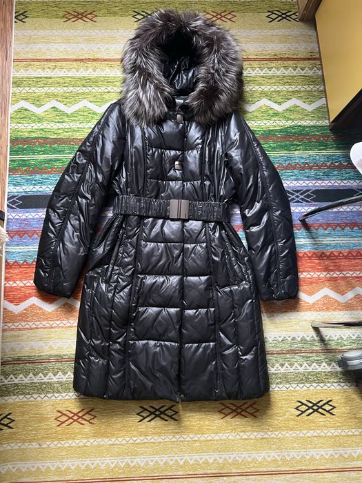 Продам женское пальто