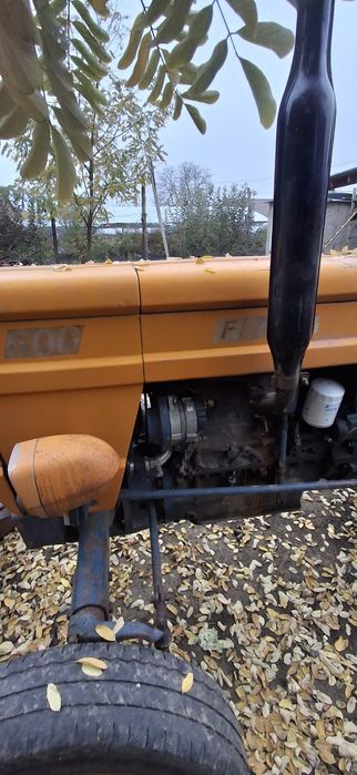 Se vinde tractor fiat 600 in stare buna de functionare