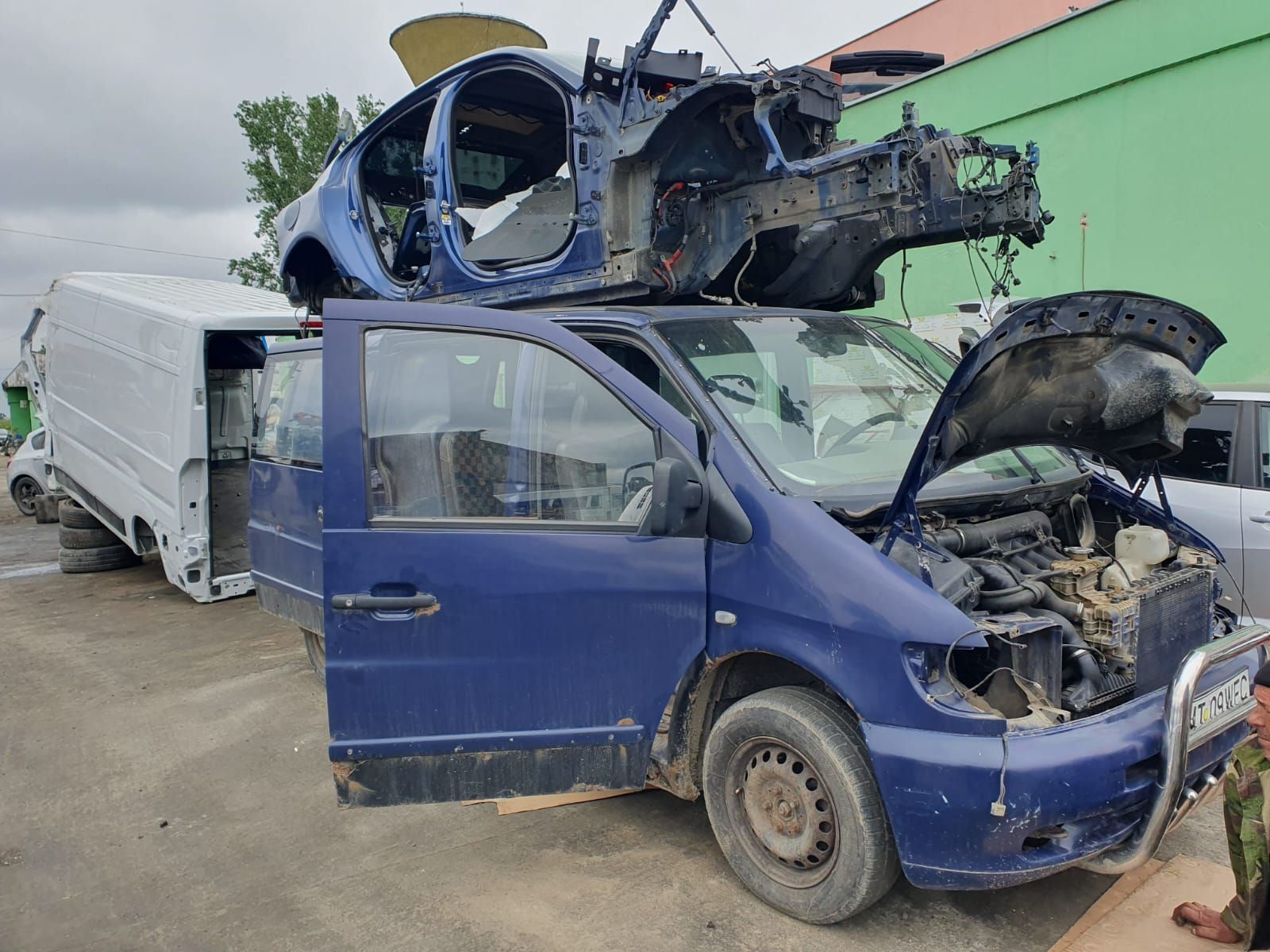 Motor complet fara anexe 2.2 cdi 611980 Mercedes-Benz Vito W638 [1996