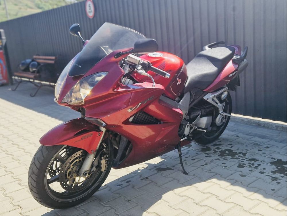 Honda VFR 800 2006