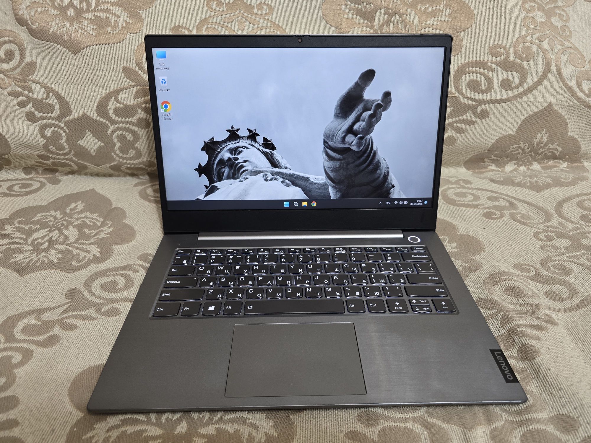 Lenovo ThinkBook 14 - ультрабук в идеальном состоянии