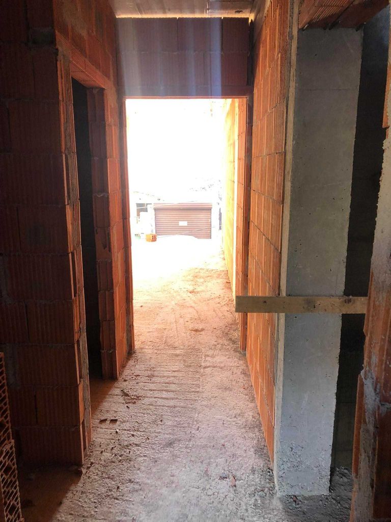 Продава се Многостаен апартамент в Пловдив, Център - 122 кв.м за 1108 €/кв.м - Снимка #2