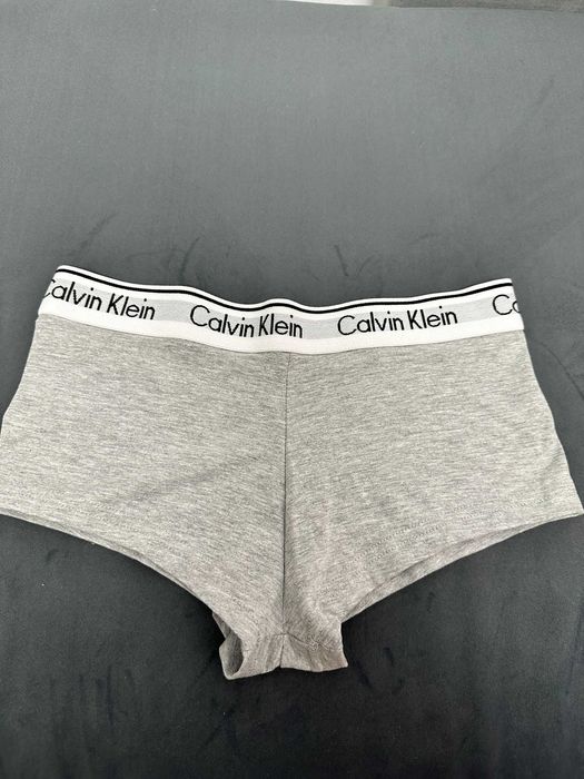 Set lenjerie intima Calvin Klein