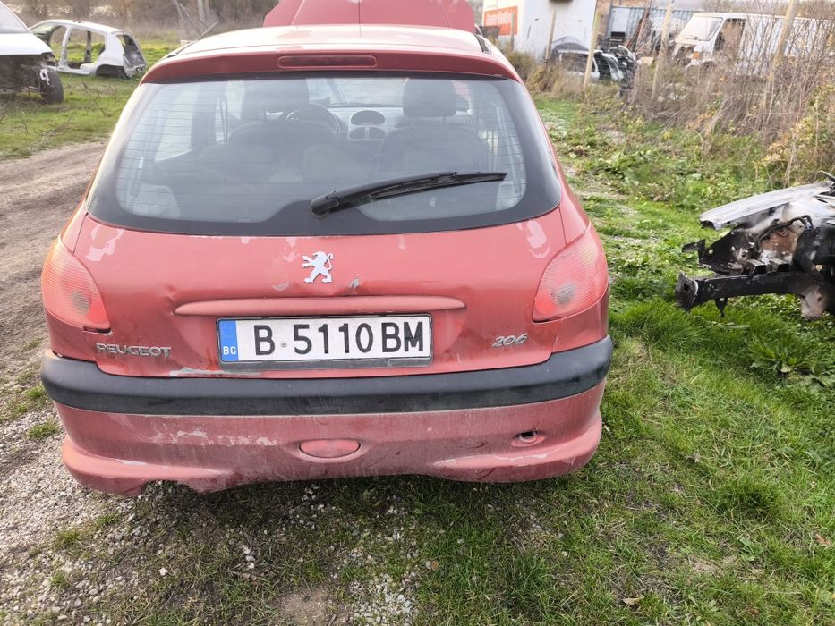 Пежо 206 На части 1,4 бензин