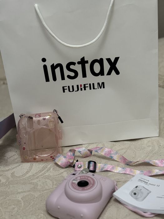 Instax 12 mini розовое