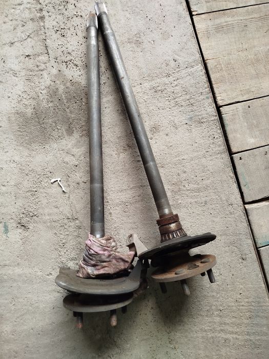 Задняя полуось б/у на кайрон